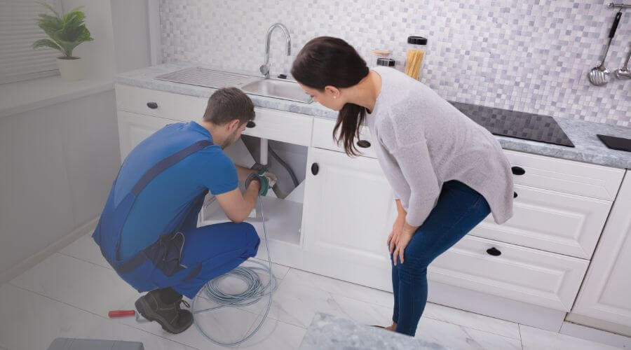 Professional sink repair in Centreville, MI